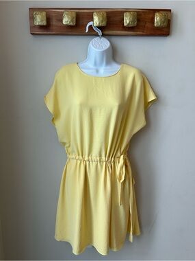 NWT Naked Zebra Yellow Drawstring Waist Shift Dress Dolman Sleeve Size Large
